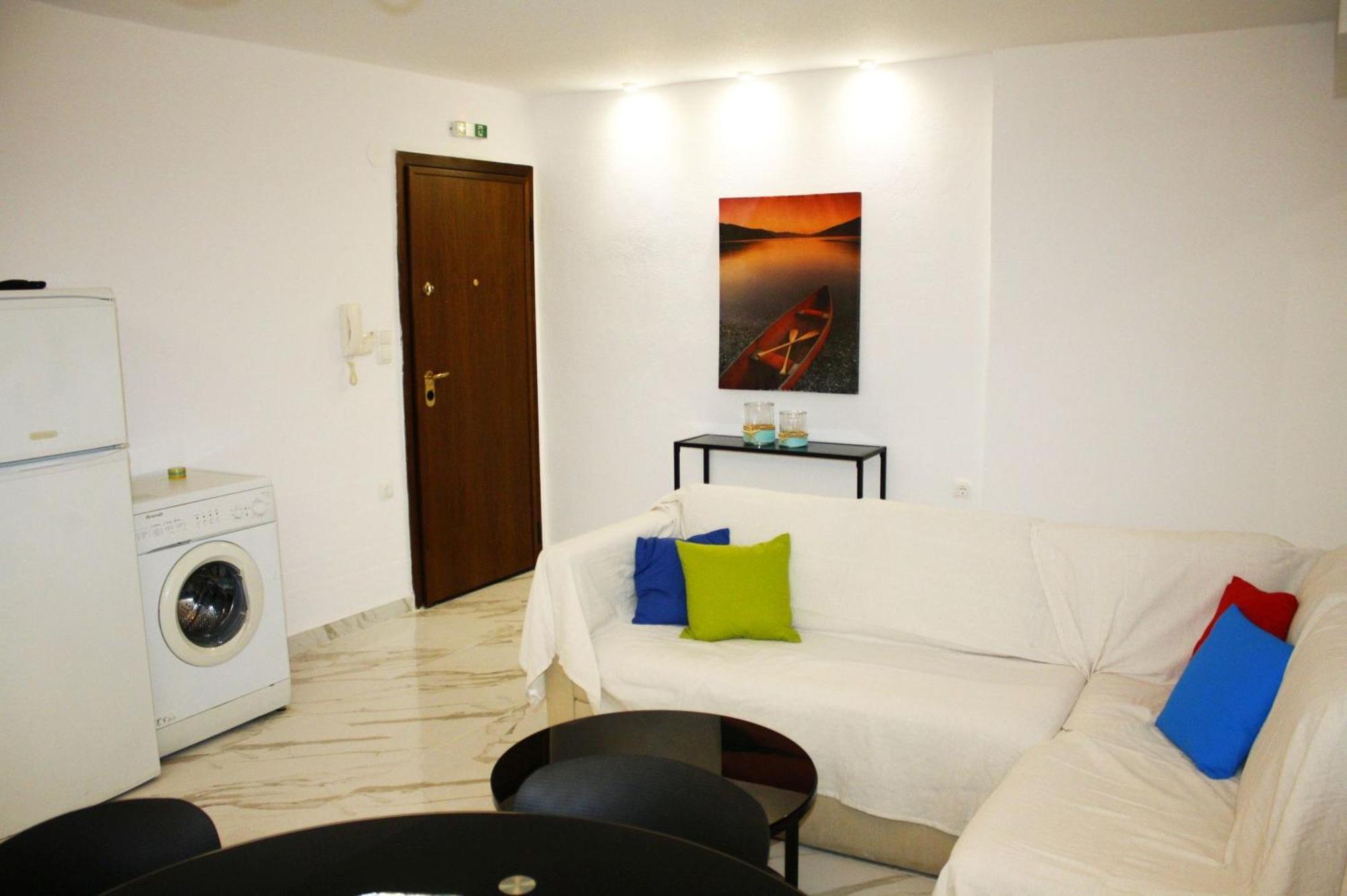 Salonikiou Beach Apartments & Villas 圣尼古拉奥斯 外观 照片