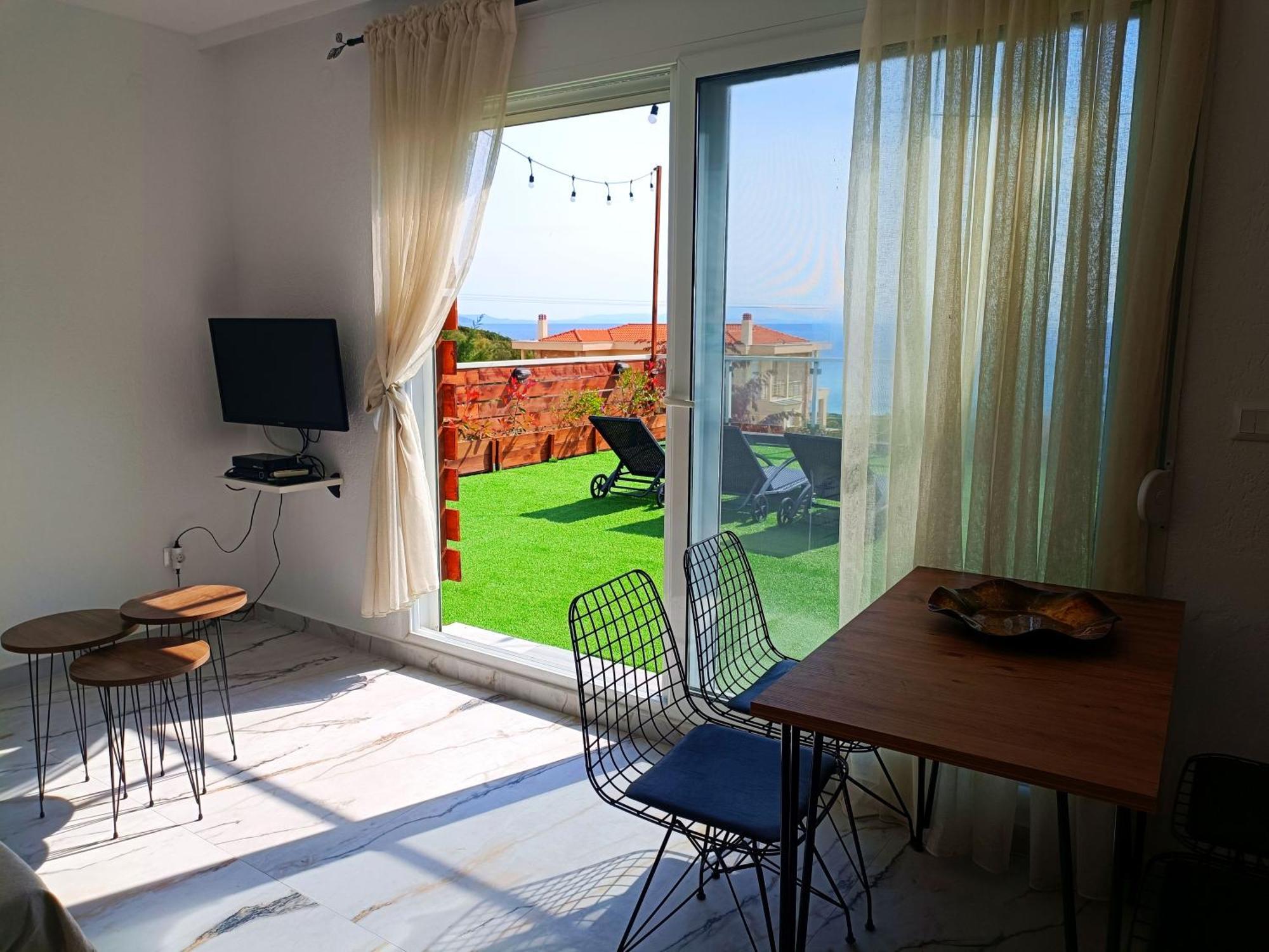 Salonikiou Beach Apartments & Villas 圣尼古拉奥斯 外观 照片