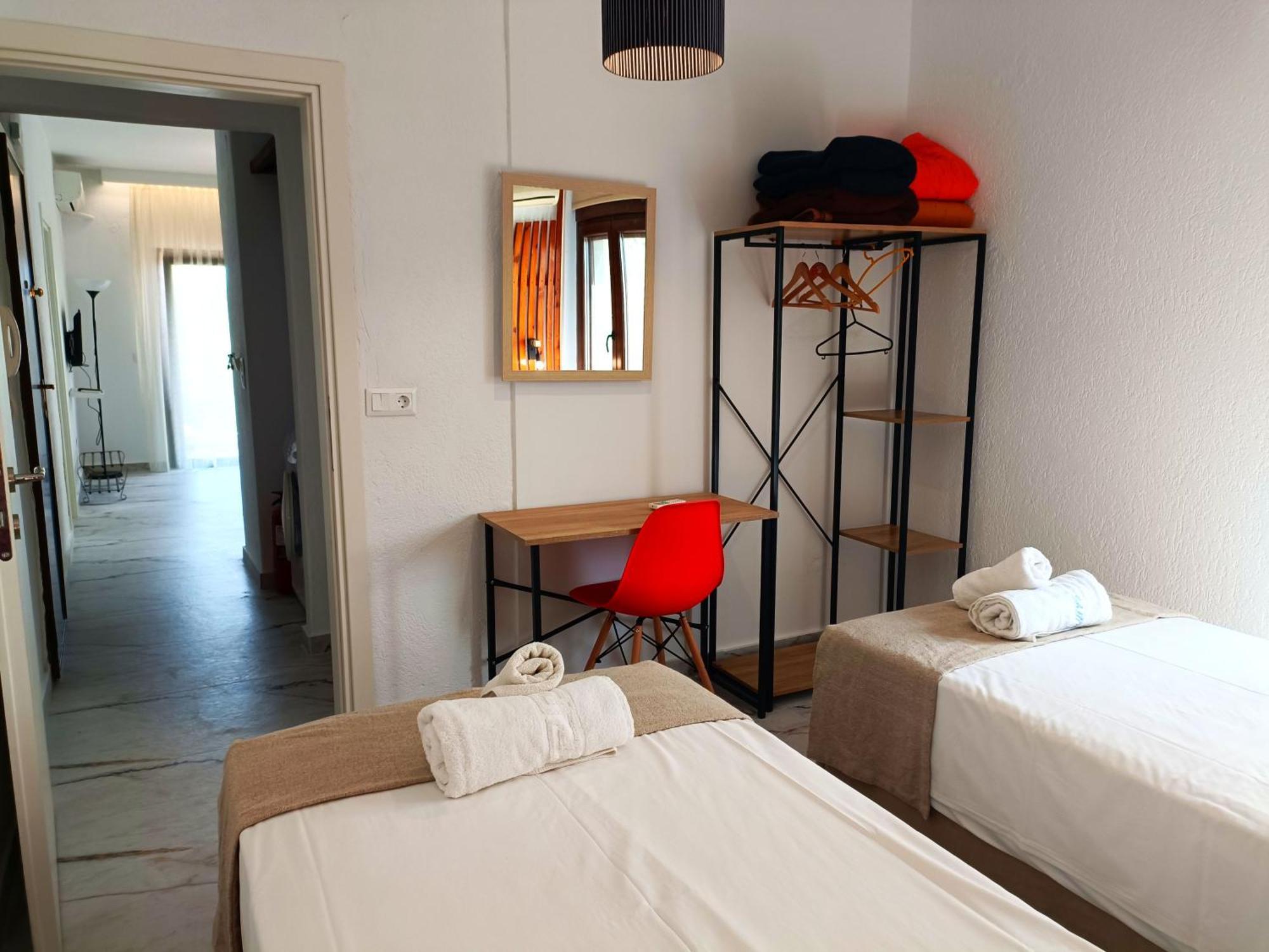 Salonikiou Beach Apartments & Villas 圣尼古拉奥斯 外观 照片