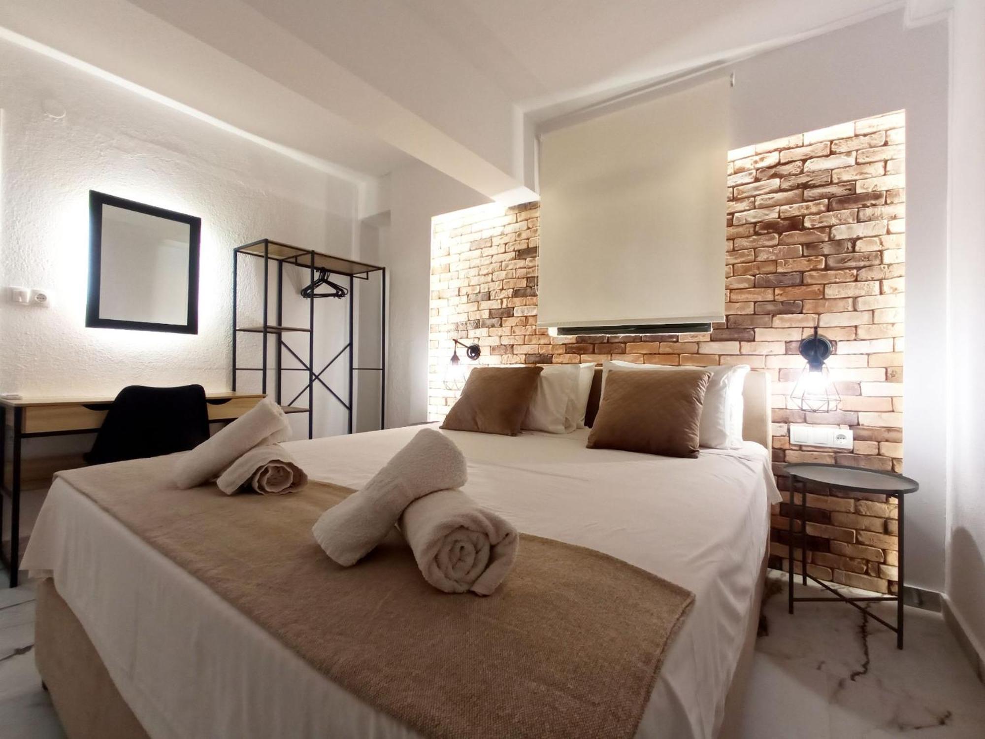 Salonikiou Beach Apartments & Villas 圣尼古拉奥斯 外观 照片